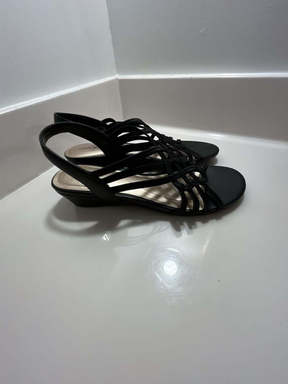East 5th Black Strappy Wedge Sandals - Picture 2 of 8